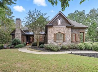 6105 Grand Marina Cir, Gainesville, GA 30506