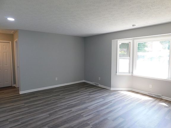 5th image of 1506 Penick Ave