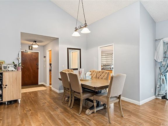 3rd image of 9960 Owensmouth Ave Unit 37