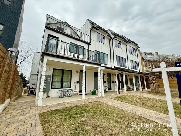 1262 Holbrook Ter NE #C, Washington, DC 20002