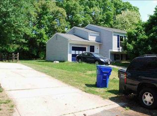 2451 Yardley Ct, Waldorf, MD