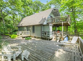 344 W Neck Rd, Southampton, NY 11968