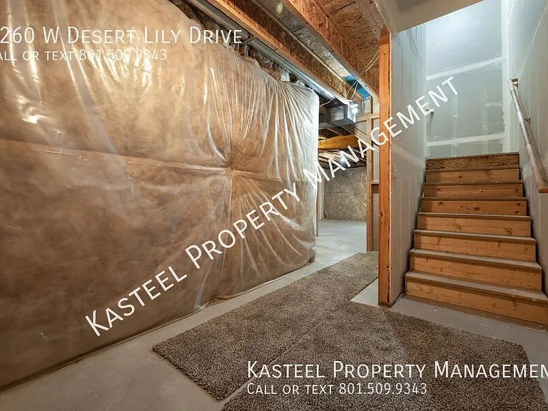 3260 W Desert Lily Dr — Photo 23