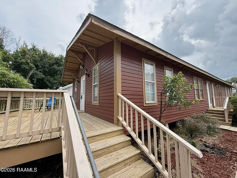 305 General Mouton Ave #B — Photo 16