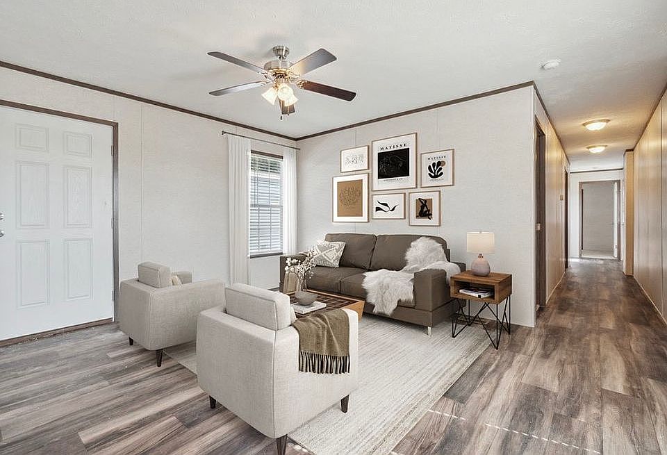 2nd image of 15 Windward Way