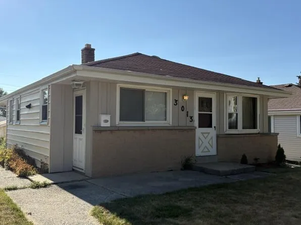 3013 S 95th STREET, West Allis, WI 53227