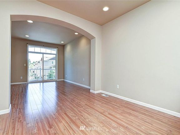 5th image of 21420 49th Ct W Unit 15