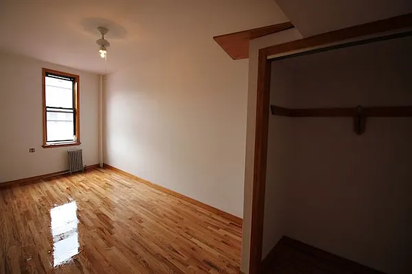 Rented by Capri Jet Realty Corp | media 19