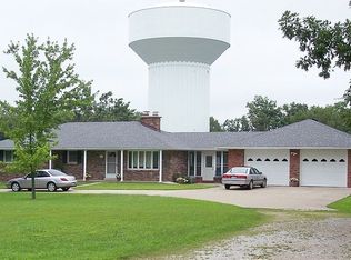 5504 Scruggs Station Rd, Lohman, MO 65053