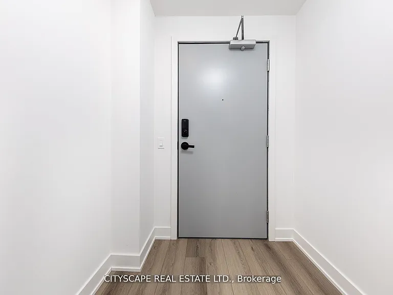 758 Dovercourt Rd W #805 — Photo 2