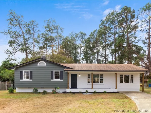 301 Bandera Dr, Fayetteville, NC 28303