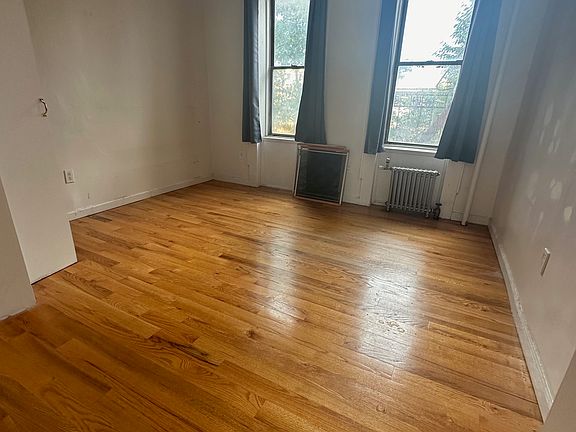 4th image of 364 S 1st St #4C