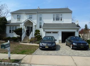 12 Danielle Way, Morganville, NJ 07751