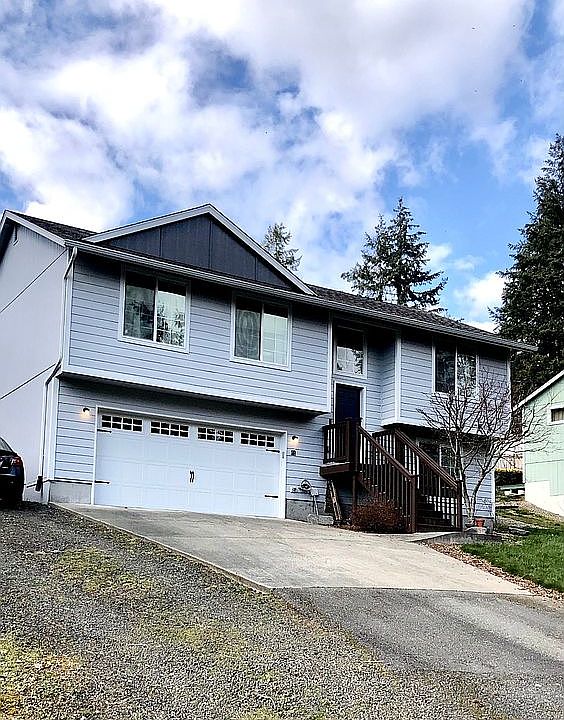 1st image of 61 SE Clematis Ave