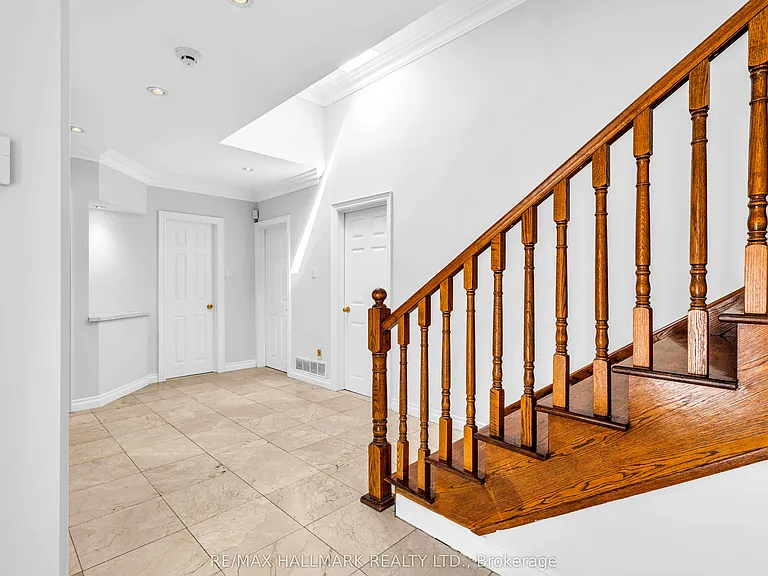 343 Elmwood Ave #MAIN — Photo 4