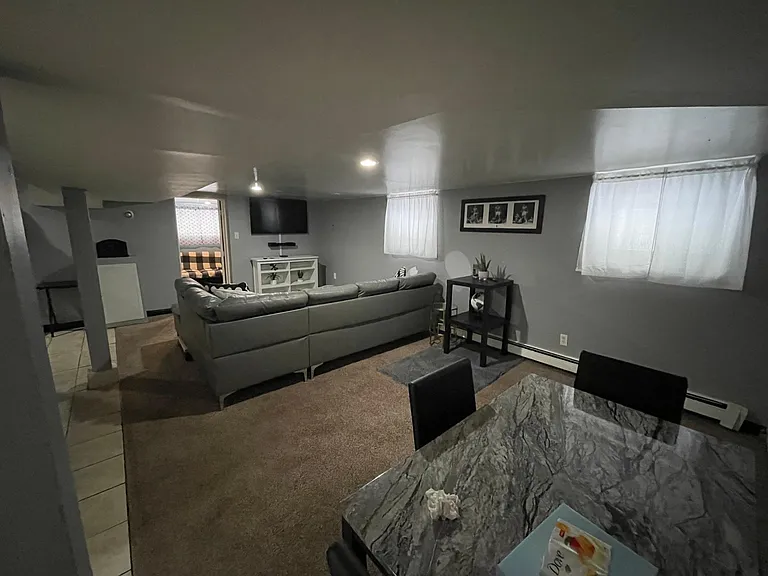 6136 W School St #8/21 — Photo 5