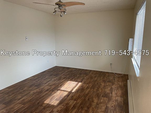 3rd image of 1026 E Mallon Dr #0