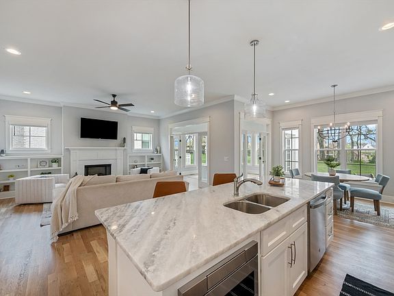 5th image of 6070 Kidman Ln