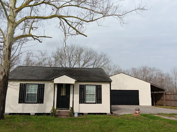 2408 Shanks Rd, Angleton, TX 77515