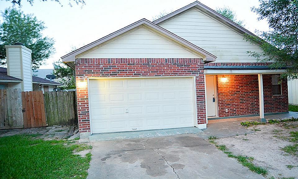 1st image of 17813 Glenmark Dr