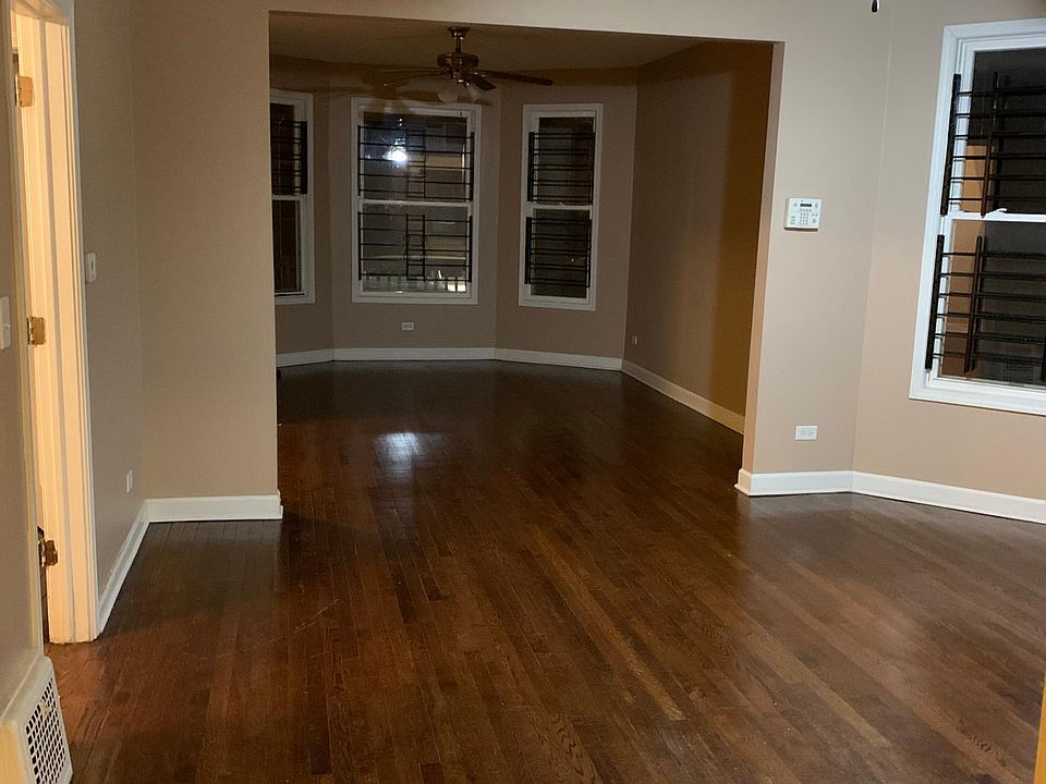 1st image of 1050 N Menard Ave #1