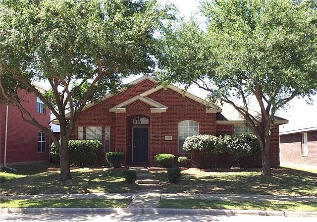 1st image of 5525 Overland Dr