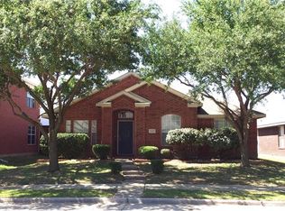 5525 Overland Dr, The Colony, TX 75056