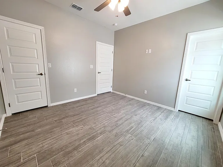 2105 Stauffer St #2 — Photo 13