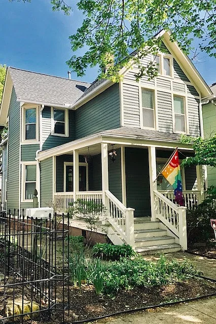 Full view of house - 3922 Whitman Ave #2