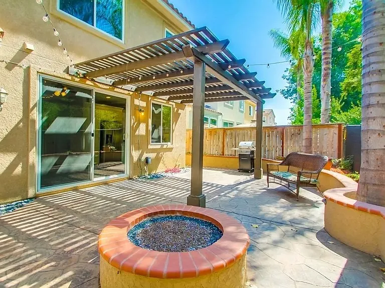 1008 Crystal Springs Pl — Photo 22