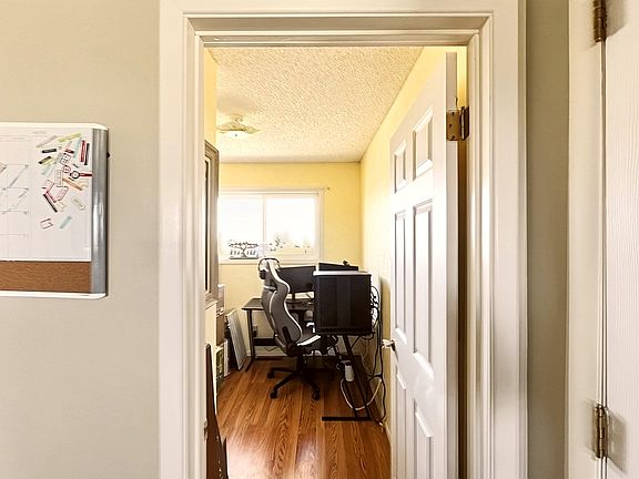 4th image of 6907 43rd St W