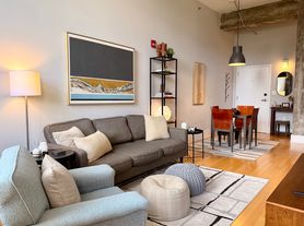 140 E Glenwood Ave, Knoxville, TN