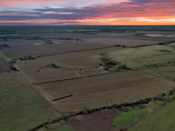 Levi Pkwy, Lorena, TX 76655