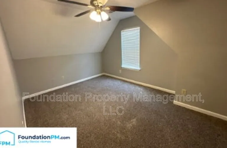 7063 Beringer Dr S — Photo 18