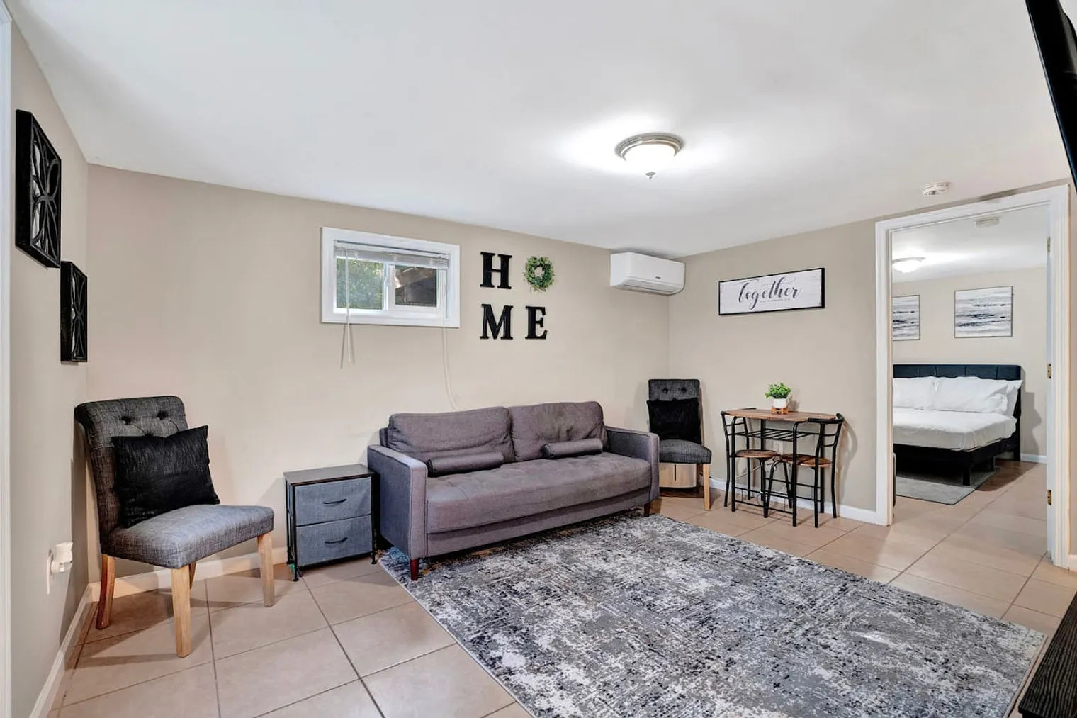 2 bed, 1.0 bath, $2,183 — Photo 3