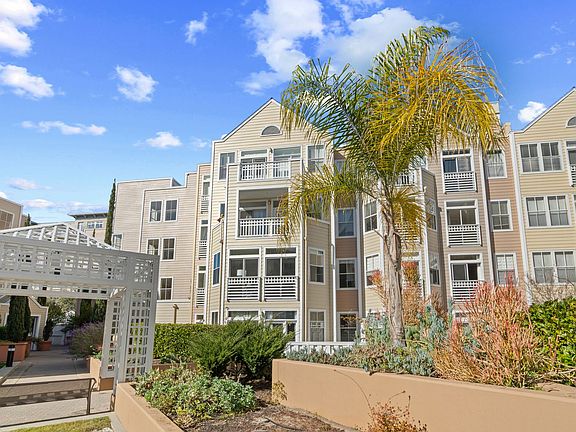 3rd image of 550 Ortega Ave APT A216
