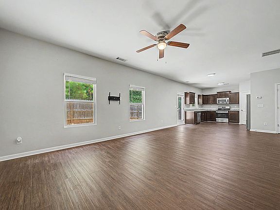 3rd image of 310 Saint Lucas Ct