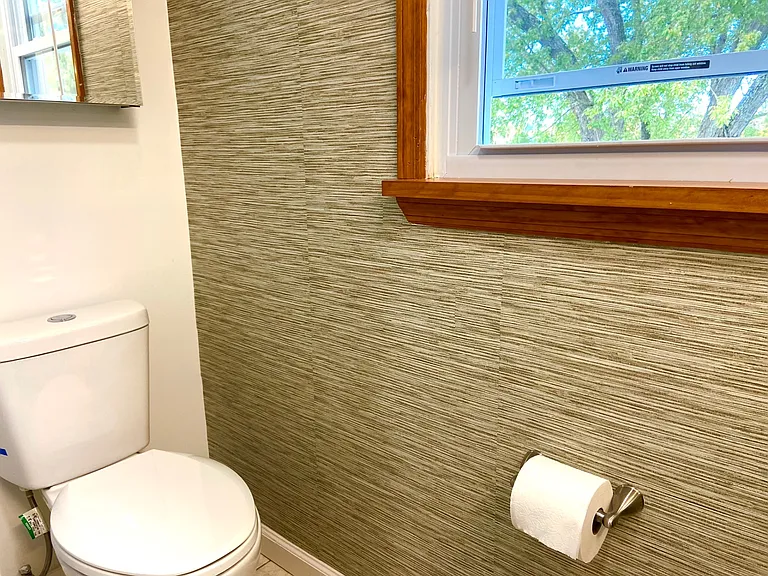 218 Highland Ave — Photo 11