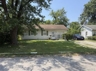 806 E 5th St, Cahokia, IL 62206