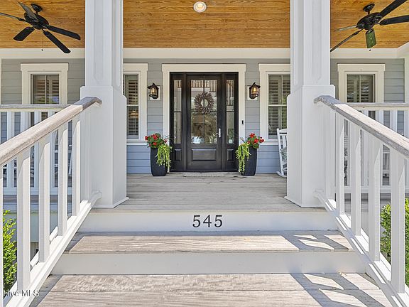 4th image of 545 Dungannon Boulevard