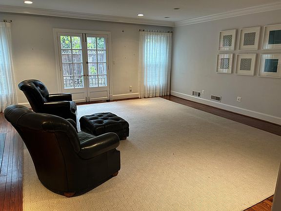 Main level living room