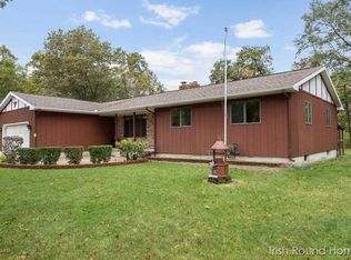 7905 S Basswood Dr, Newaygo, MI 49337