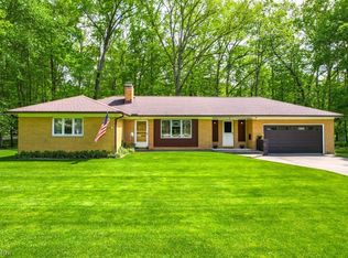 18136 Jefferson Dr, Walton Hills, OH