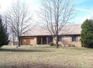 11969 Old 79, New London, MO 63459