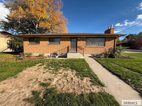 2nd image of 1659 Monte Vista Dr