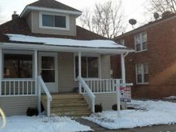 246 E Chesterfield Ave, Ferndale, MI 48220