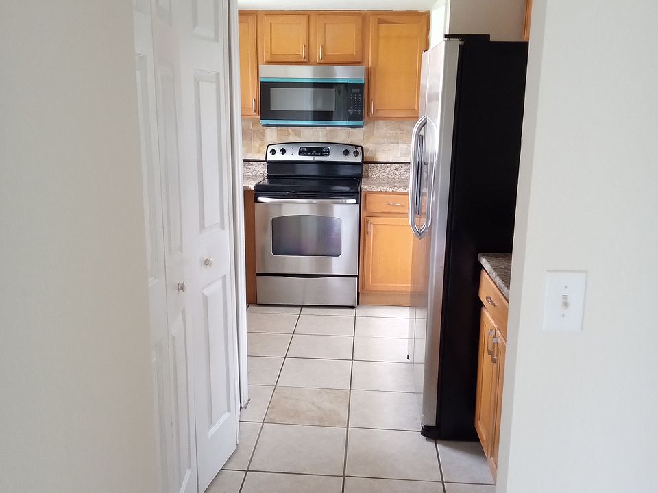 1st image of 4312 Hector Ct APT 8
