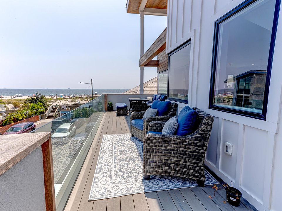 7 Indiana Ave, Long Beach, NY 11561 Zillow