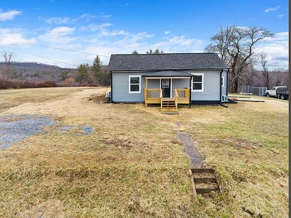 4th image of 2895 Mount Olivet Rd