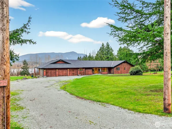 13711 Trumpeter Lane, Mount Vernon, WA 98273